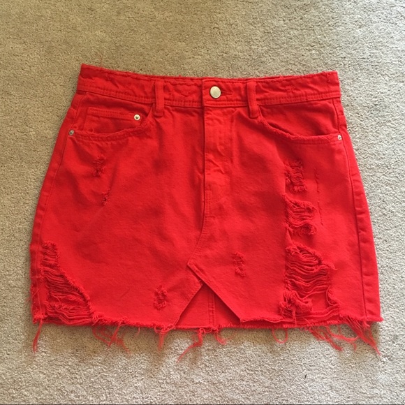 Zara Dresses & Skirts - ZARA TRAFULAC red distressed mini skirt
